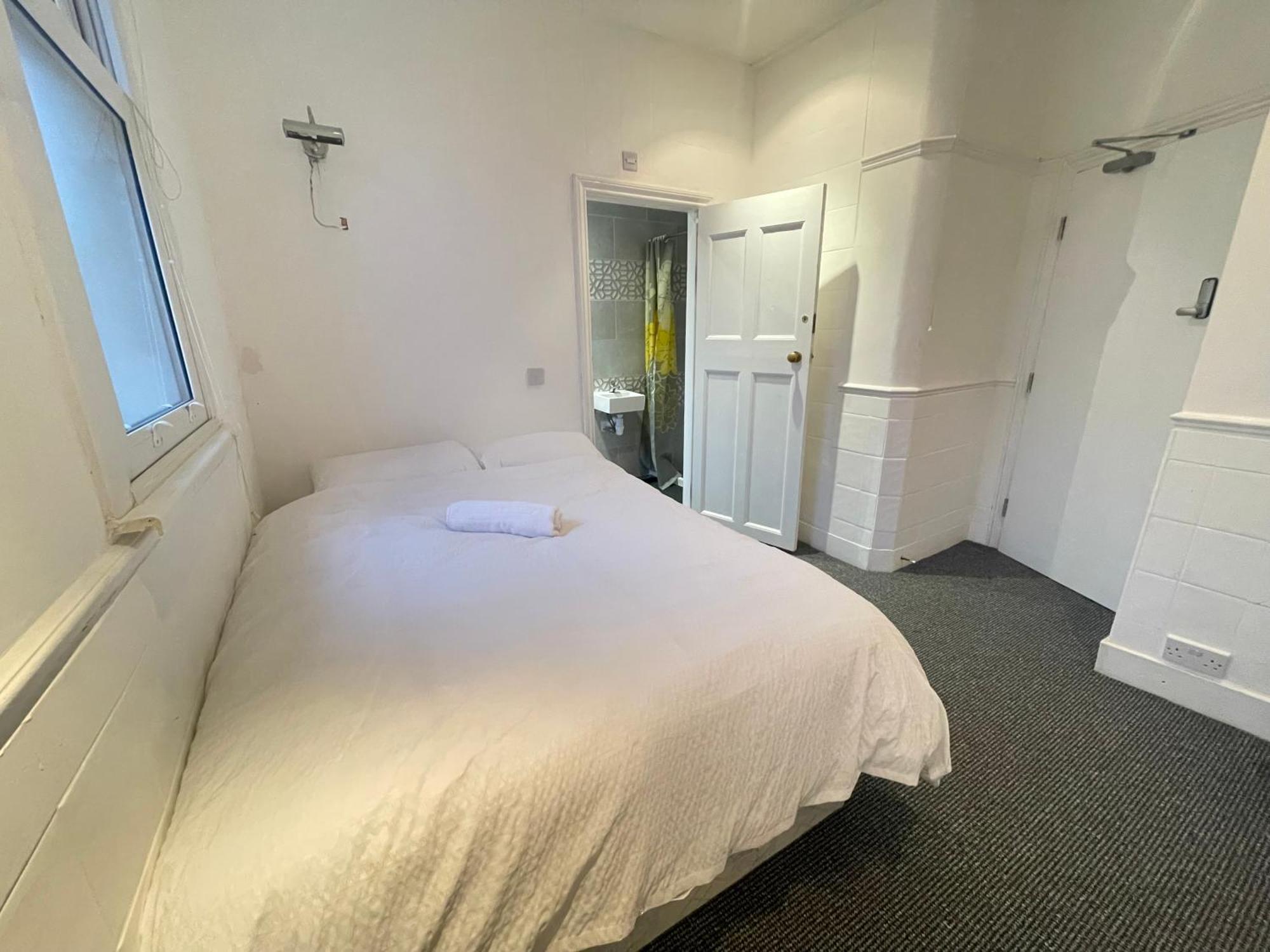 Room With Private Bathroom And Shared Kitchen London Luaran gambar