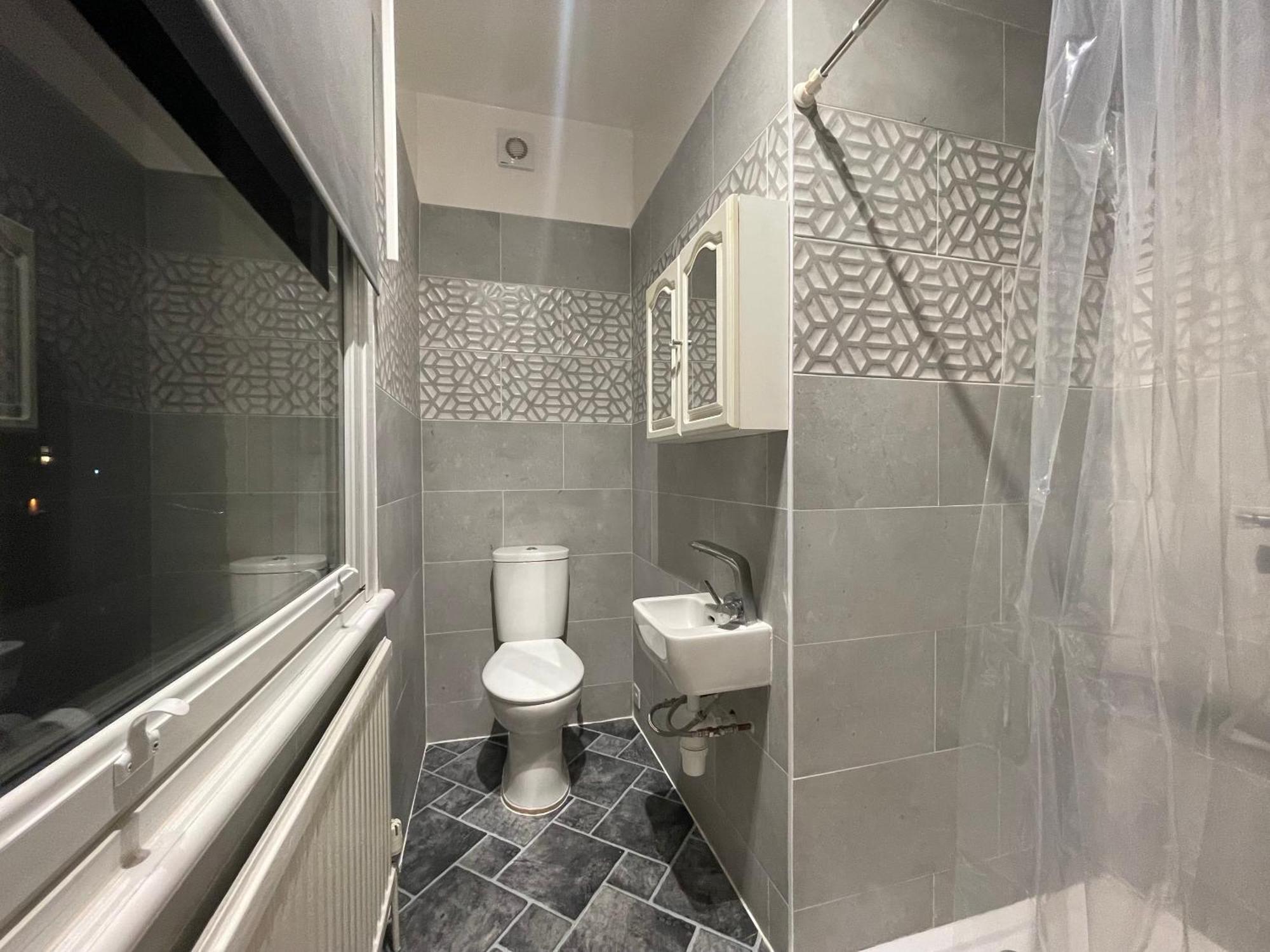 Room With Private Bathroom And Shared Kitchen London Luaran gambar